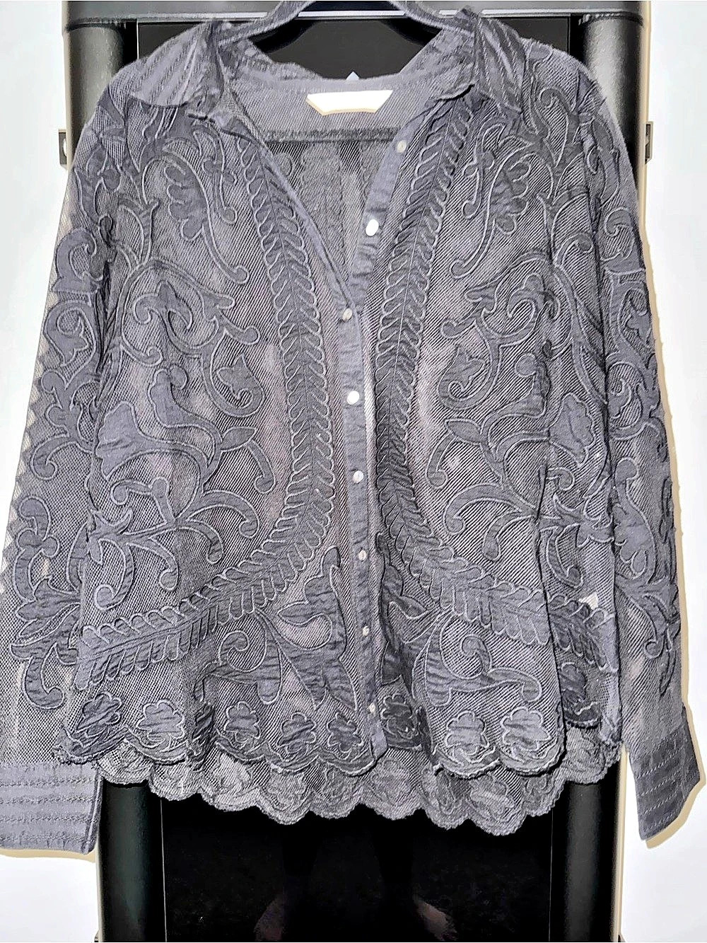 Arnhem Black Floral Button Front Blouse Like New